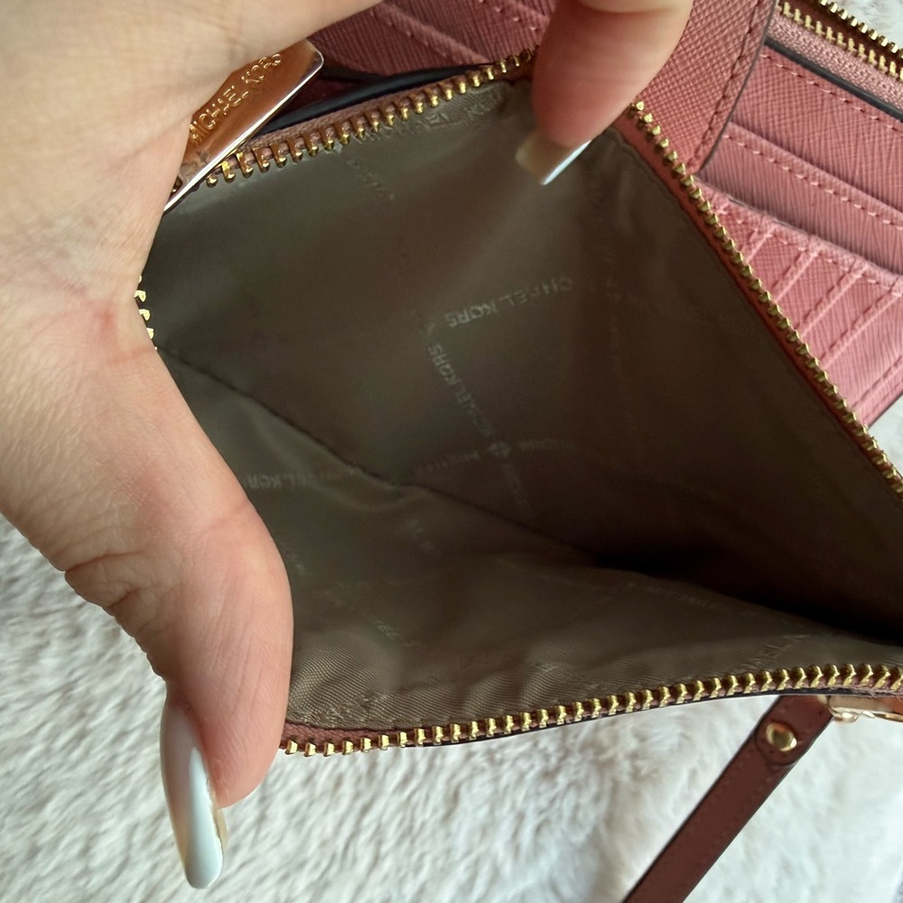 Michael Kors Pink Leather Wallet - Picture 5 of 8